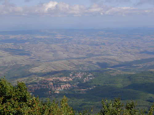 Vista di Abbadia San Salvatore dalla Vetta dell'Amiata